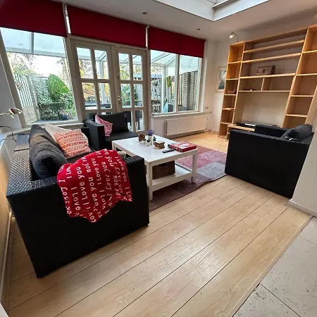 Sunny House In Villa